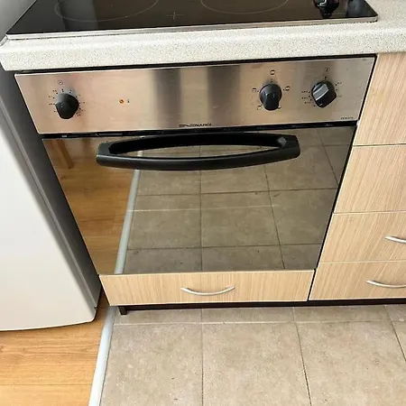 Cozy With Mountain View Διαμέρισμα