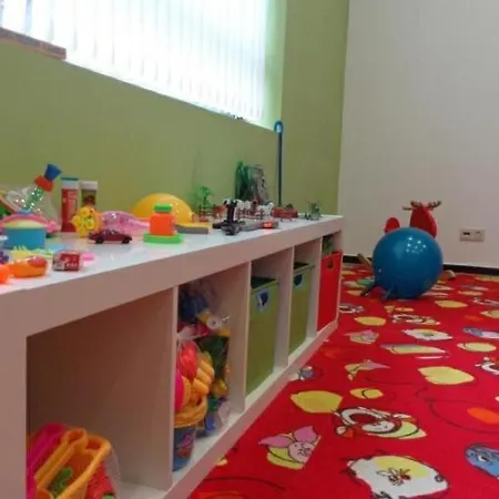 Cozy With Mountain View Διαμέρισμα *