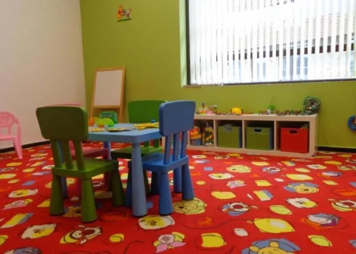 Cozy With Mountain View Апартаменты Банско